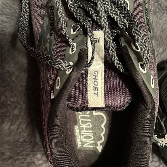 Brooks Black and Gray Athletic Shoes - Picture 5 of 9